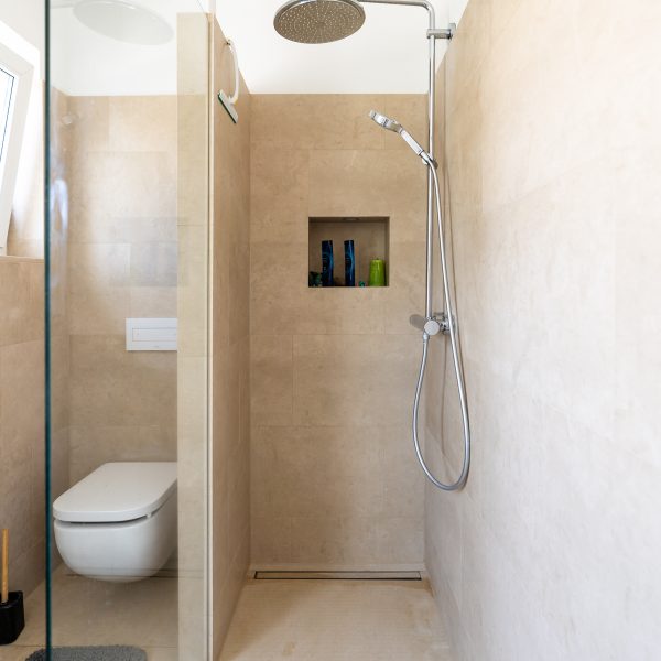 Badezimmer Dachgeschoss