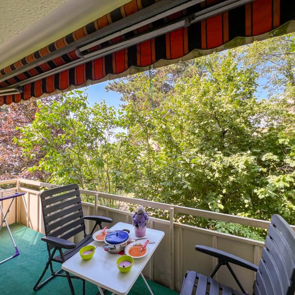 Großer Balkon