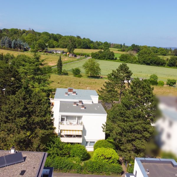 Luftaufnahme Blick in Richtung der Felder